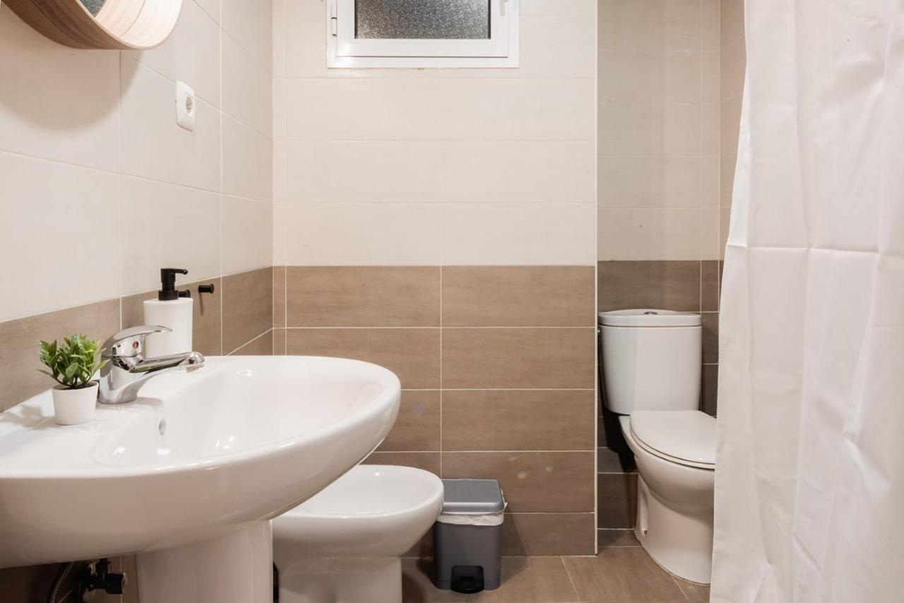 Apartamentos Fv Flats Valencia - Mestalla 9 エクステリア 写真